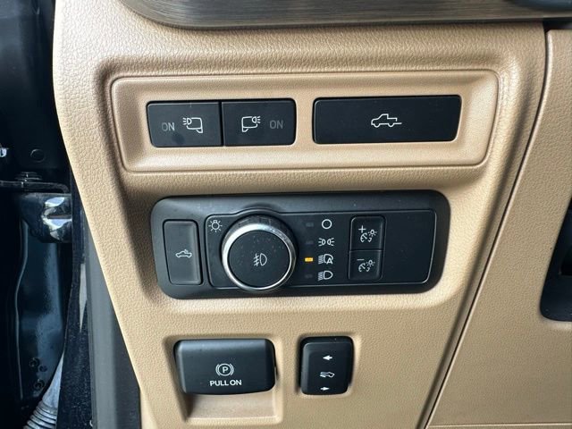 Certified 2022 Ford F150 Lariat w/ Equipment Group 502A High image 25