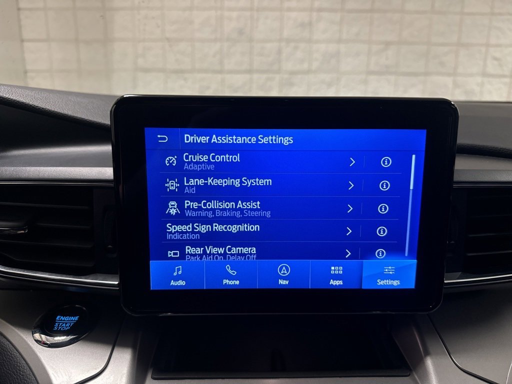 Certified 2022 Ford Explorer XLT w/ Equipment Group 202A image 16