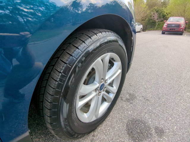 Certified 2020 Ford Edge SEL w/ Convenience Package AWD/4WD image 12