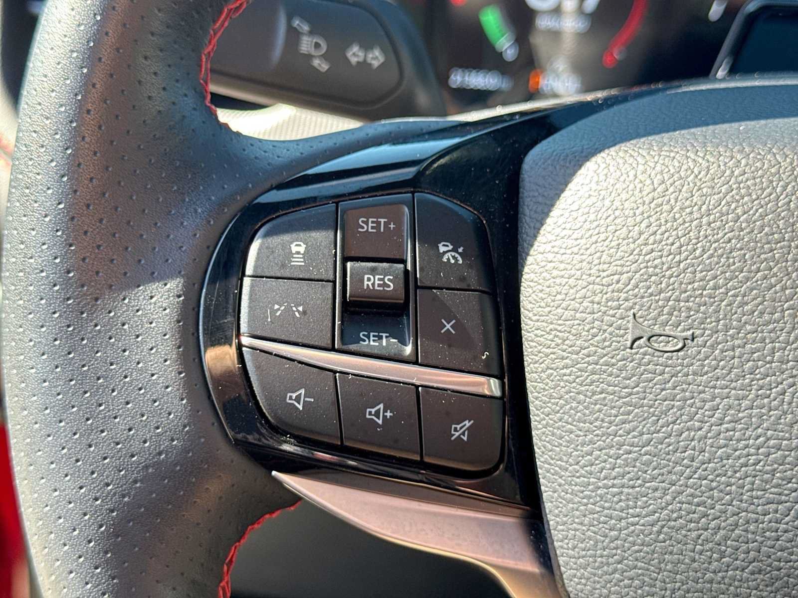 Certified 2025 Ford Explorer ST-Line AWD/4WD image 23