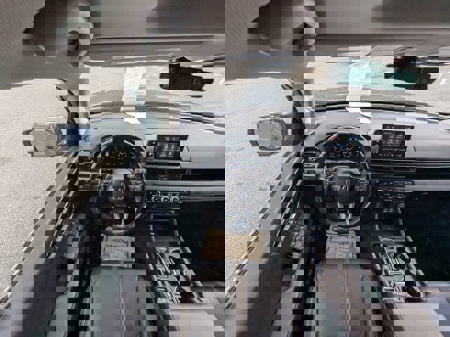 Used 2024 Honda Pilot Touring image 34