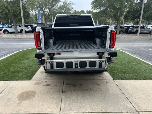 Used 2023 GMC Sierra 2500 SLT AWD/4WD image 9