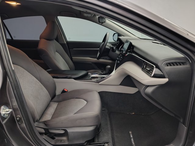 Used 2022 Toyota Camry LE FWD image 14