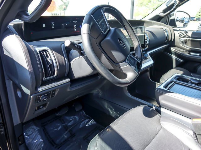 Certified 2025 Ford Expedition Max Platinum w/ Stealth Appearance Package AWD/4WD image 11