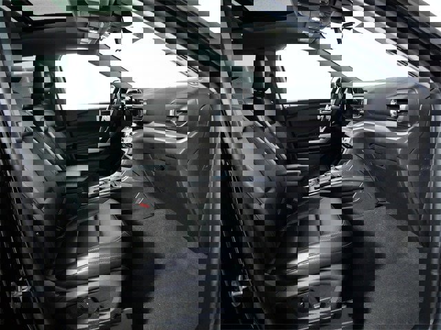 Certified 2023 Ford Explorer XLT w/ Equipment Group 202A image 10