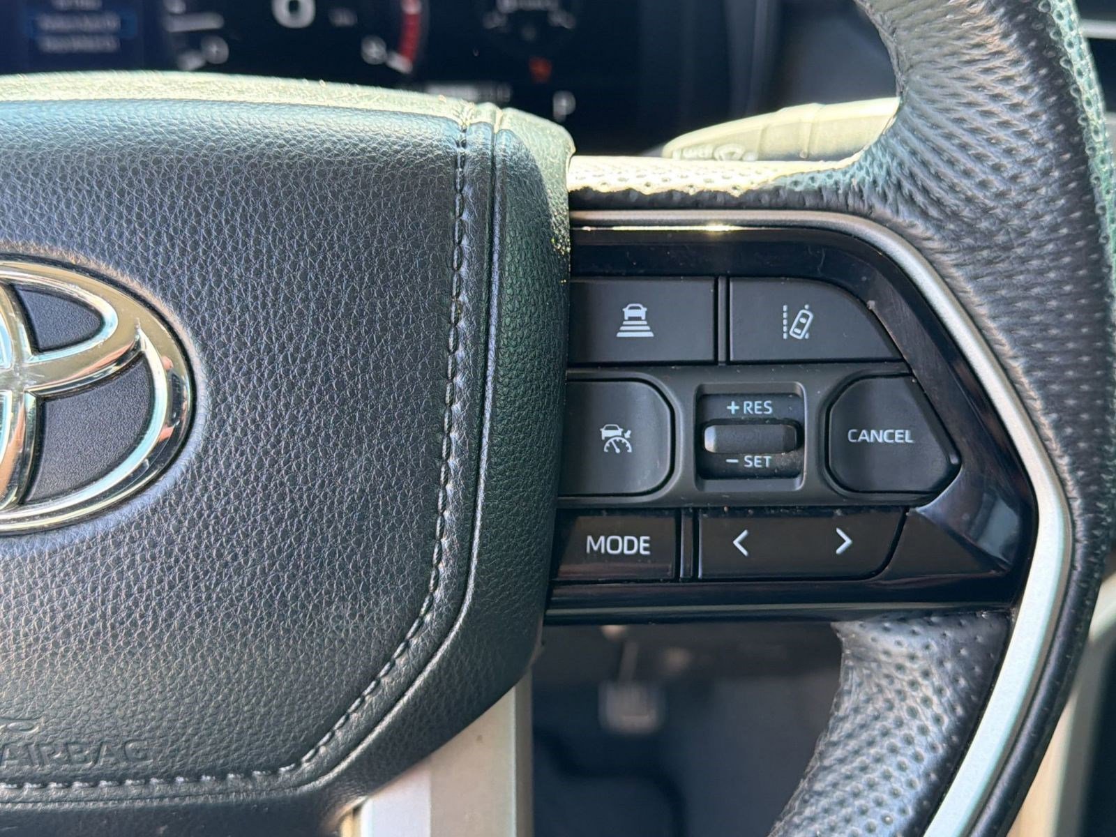 Used 2024 Toyota Tundra Limited w/ Power Package image 24