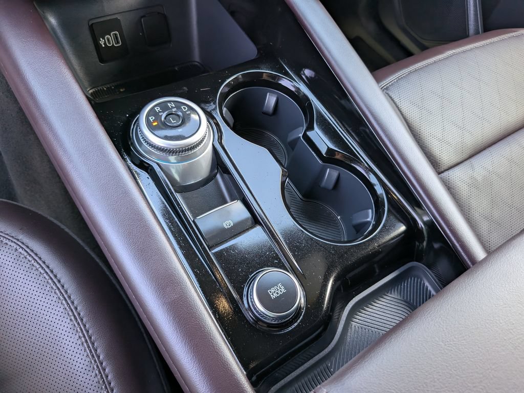 Certified 2026 Ford Explorer Platinum RWD image 26