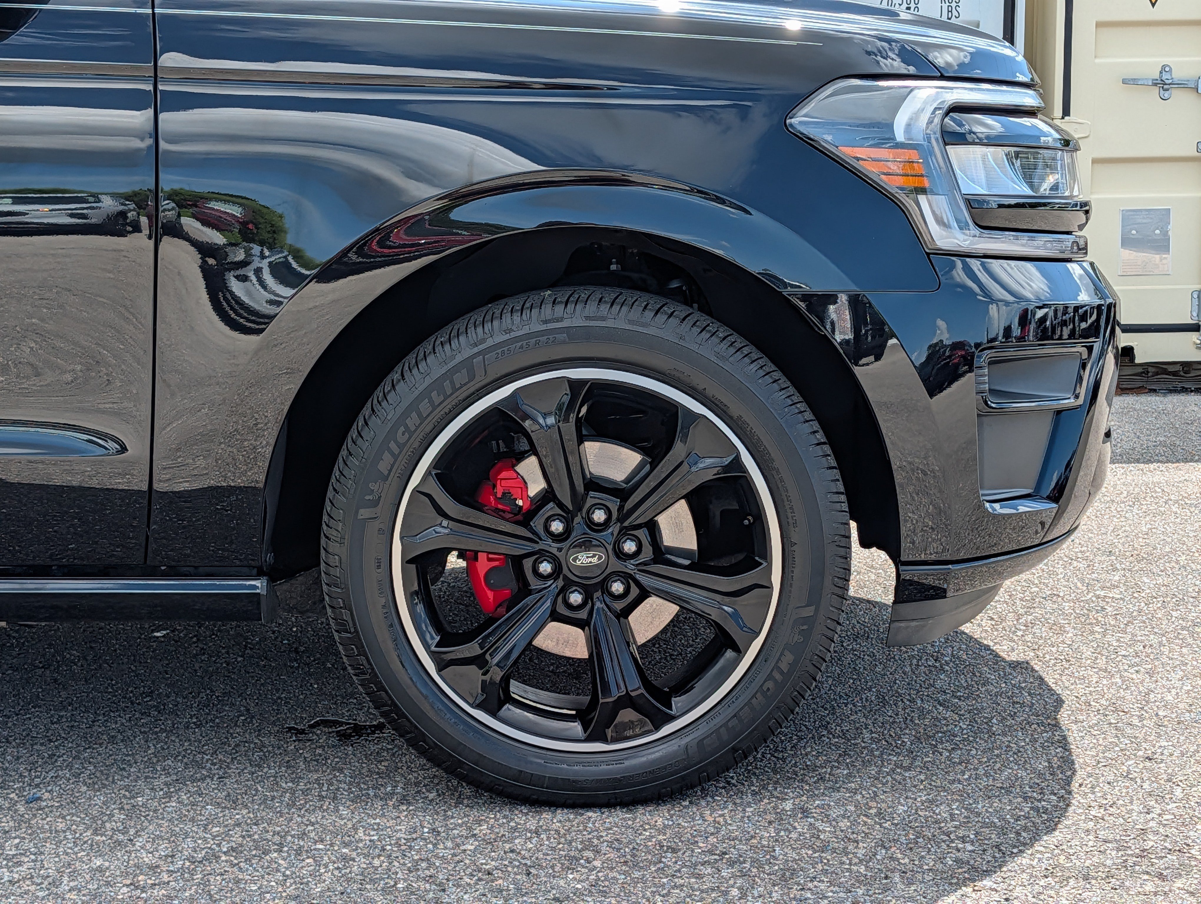 Certified 2023 Ford Expedition Max Limited AWD/4WD image 12