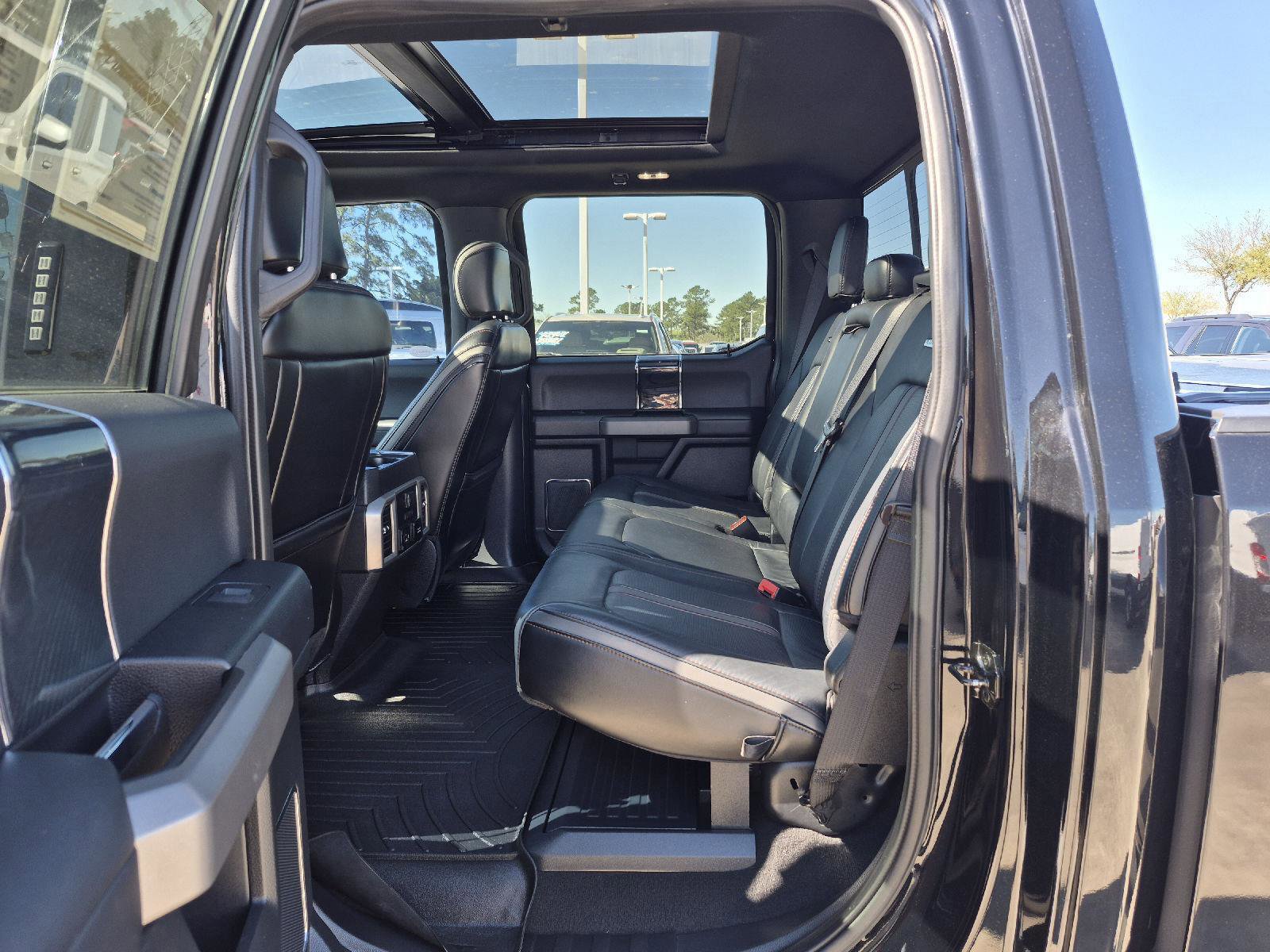 Certified 2021 Ford F450 Platinum w/ FX4 Off-Road Package image 24