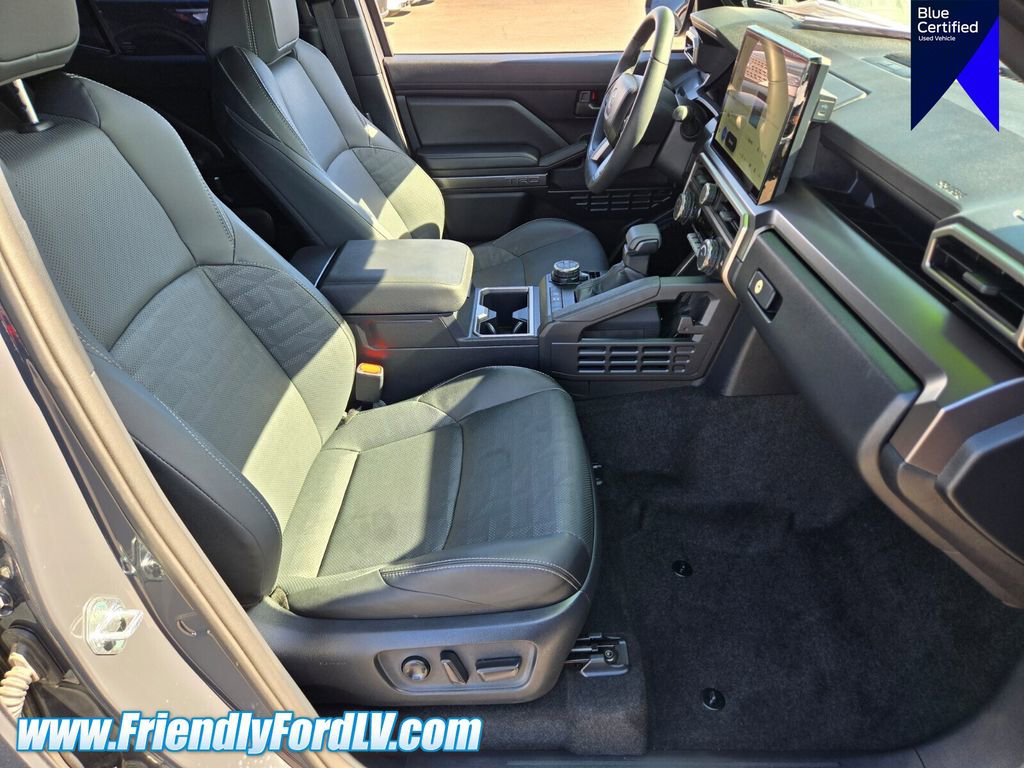Used 2026 Toyota 4Runner TRD Off-Road Premium AWD/4WD image 16
