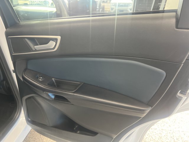 Certified 2023 Ford Edge SEL w/ Sport Appearance Package AWD/4WD image 17