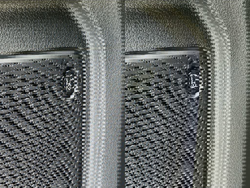 Certified 2024 Ford Escape ST-Line Elite w/ Premium Technology Package image 29