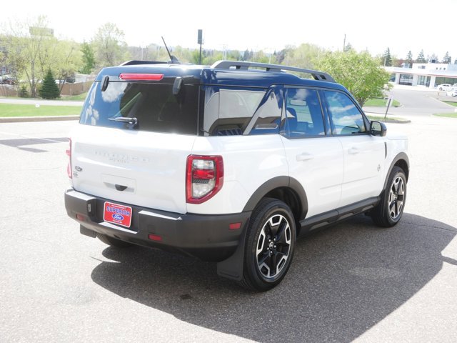 Certified 2024 Ford Bronco Sport Outer Banks w/ Tech Package AWD/4WD image 5