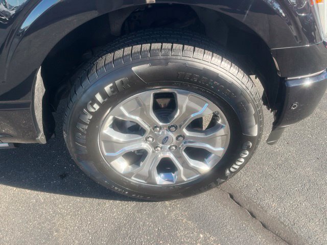 Certified 2023 Ford F150 Platinum w/ Equipment Group 701A High AWD/4WD image 4