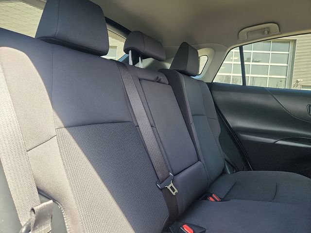 Used 2023 Toyota Venza LE AWD/4WD image 28