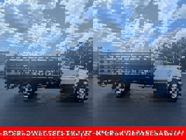 Certified 2023 Ford F650 2WD Regular Cab Super Duty image 2