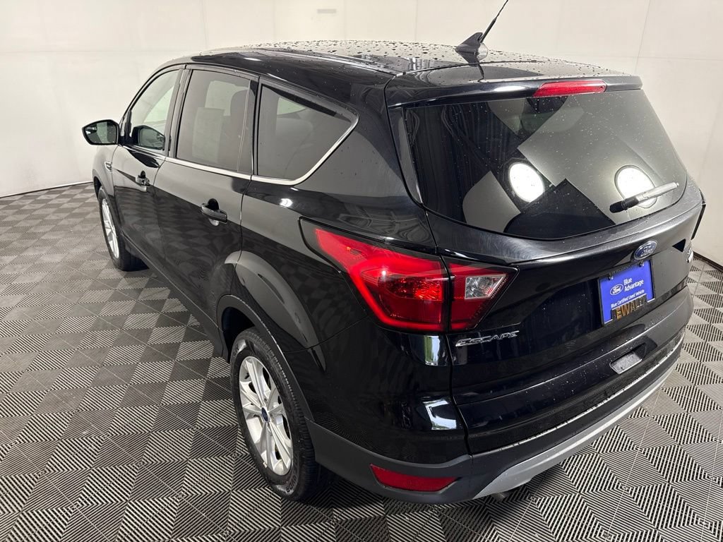 Certified 2019 Ford Escape SE FWD image 7