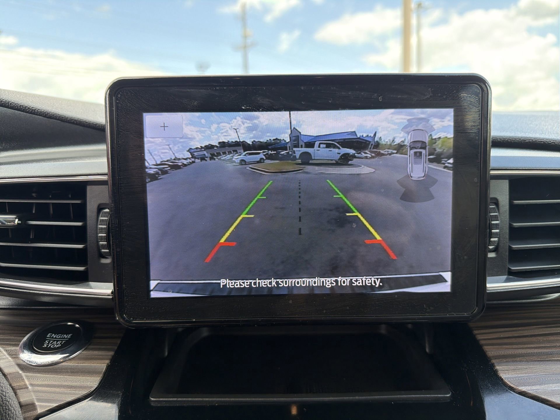 Certified 2023 Ford Explorer Limited image 11