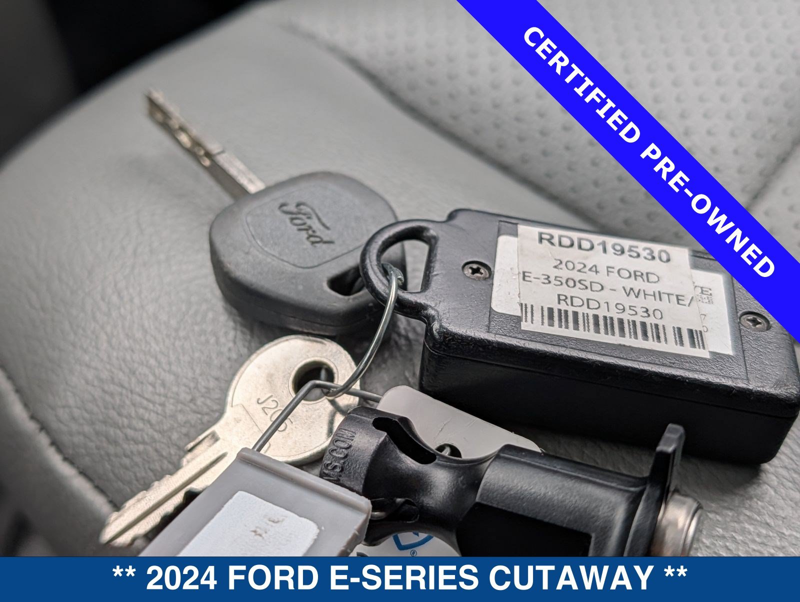 Certified 2024 Ford E-350 and Econoline 350 Super Duty w/ Power Windows & Locks Group RWD image 39