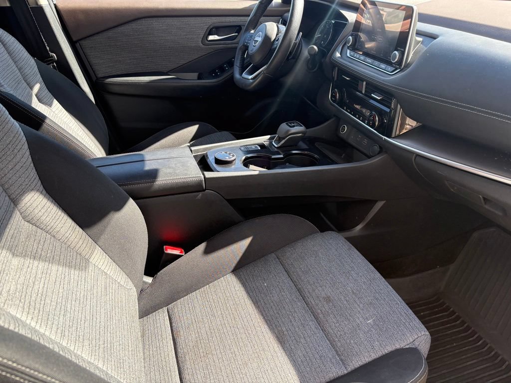 Used 2022 Nissan Rogue SV AWD/4WD image 10