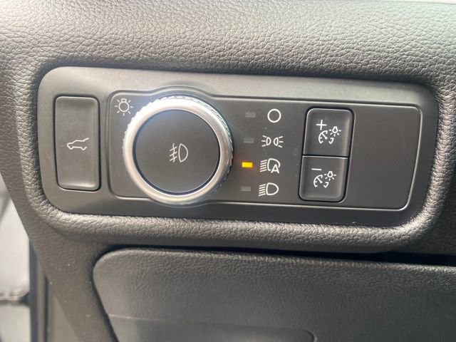 Certified 2022 Ford Explorer XLT w/ Equipment Group 202A image 19