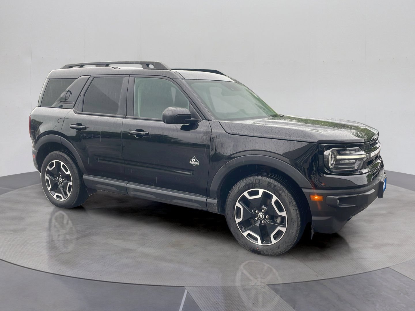 Certified 2023 Ford Bronco Sport Outer Banks w/ Tech Package AWD/4WD image 9