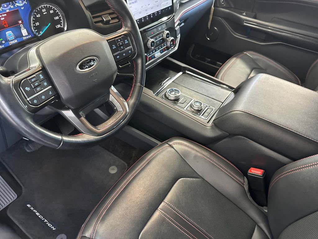 Certified 2022 Ford Expedition Max Limited w/ Equipment Group 303A image 9