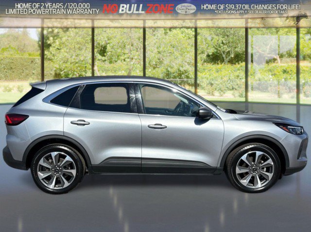 Certified 2024 Ford Escape Platinum AWD/4WD image 6
