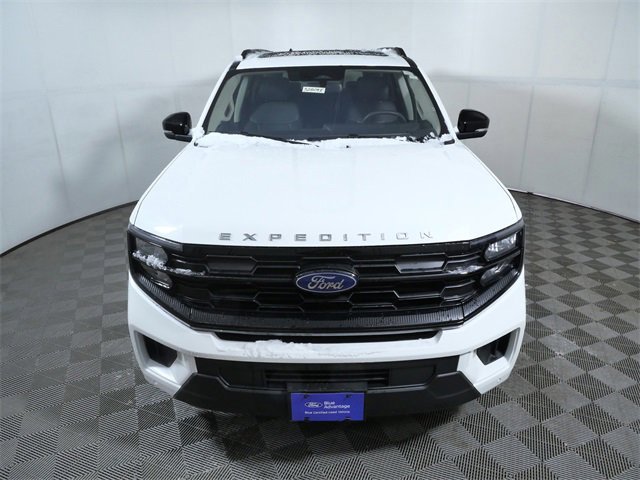 Certified 2025 Ford Expedition Active image 6