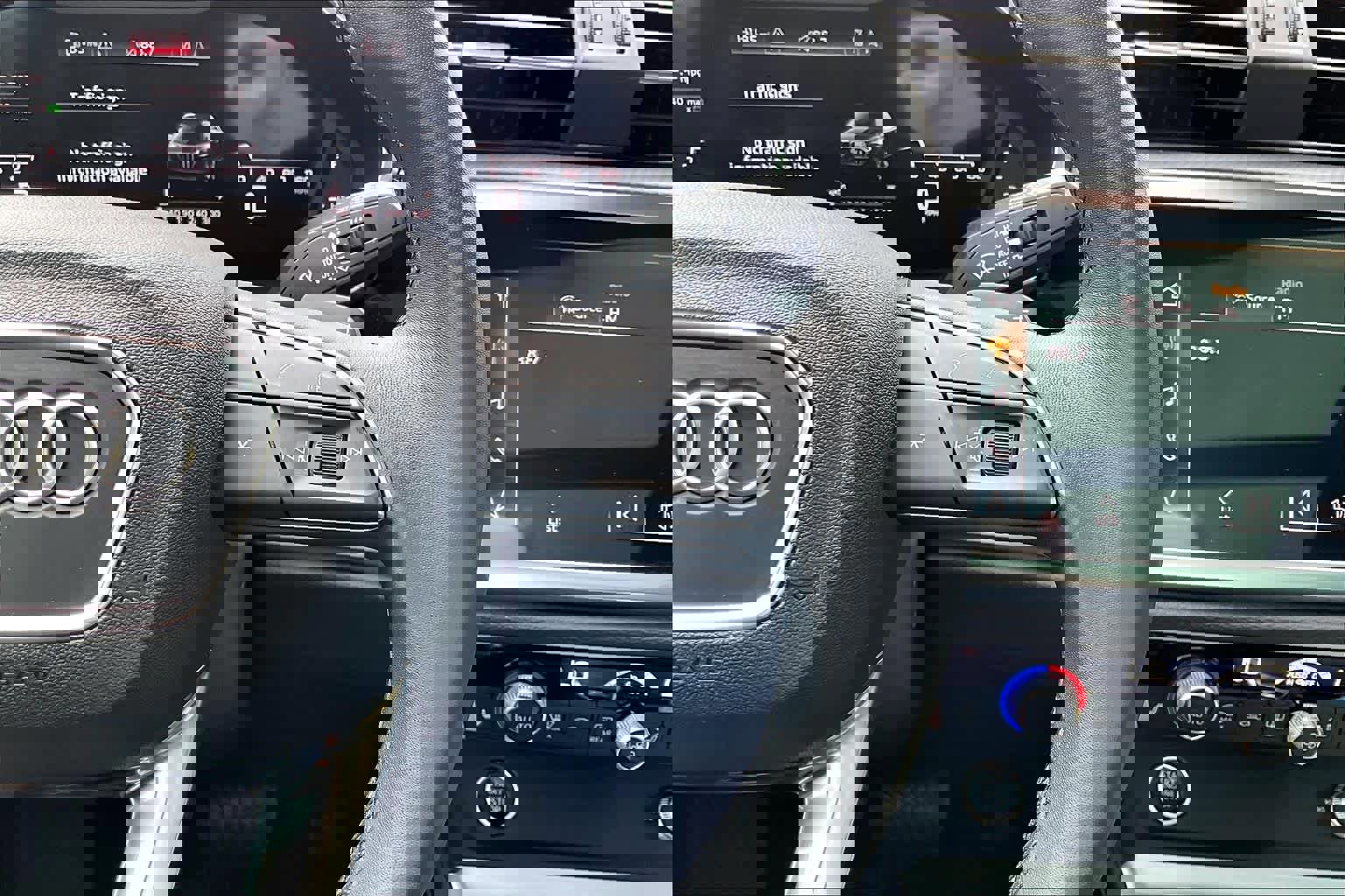 Used 2023 Audi Q3 2.0T Premium Plus image 26