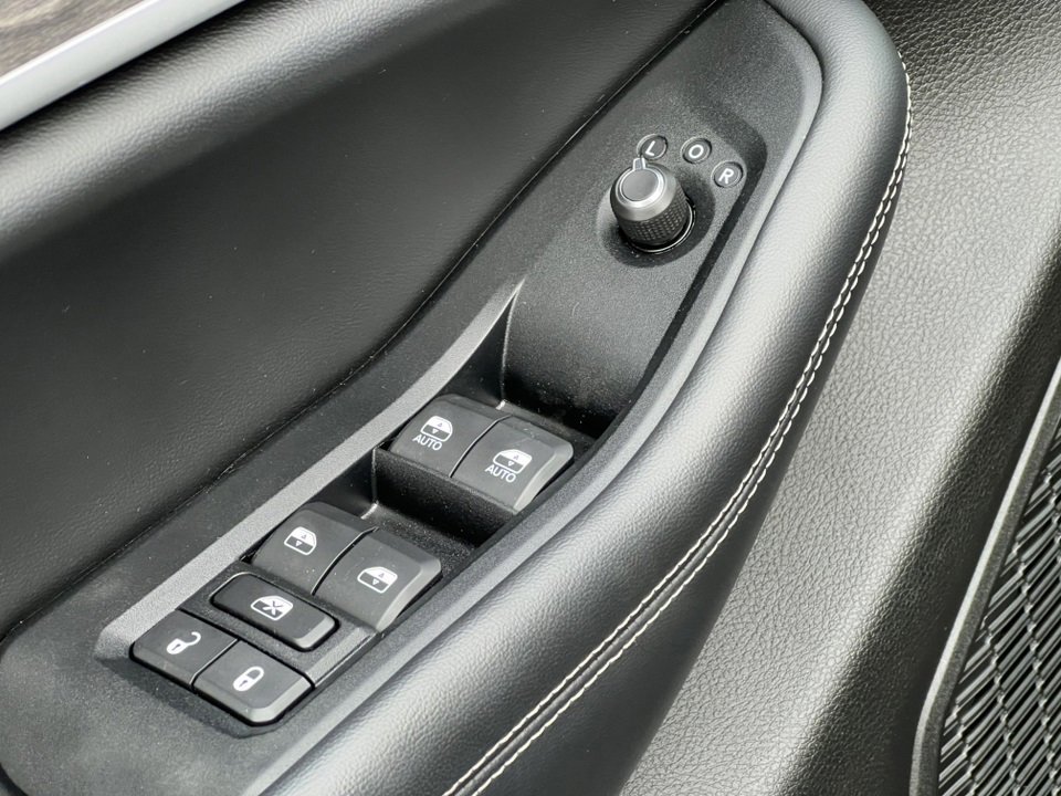 Used 2023 Jeep Grand Cherokee L Limited w/ Trailer Tow Group (B) image 21