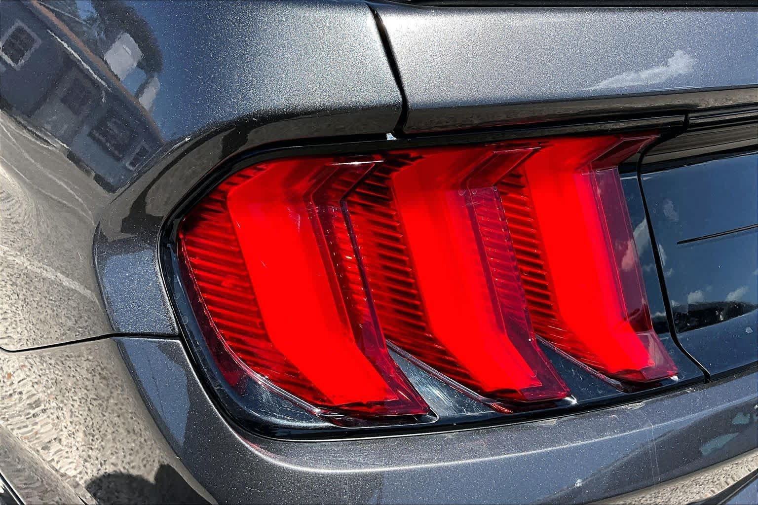 Certified 2020 Ford Mustang Coupe w/ Equipment Group 101A RWD image 28