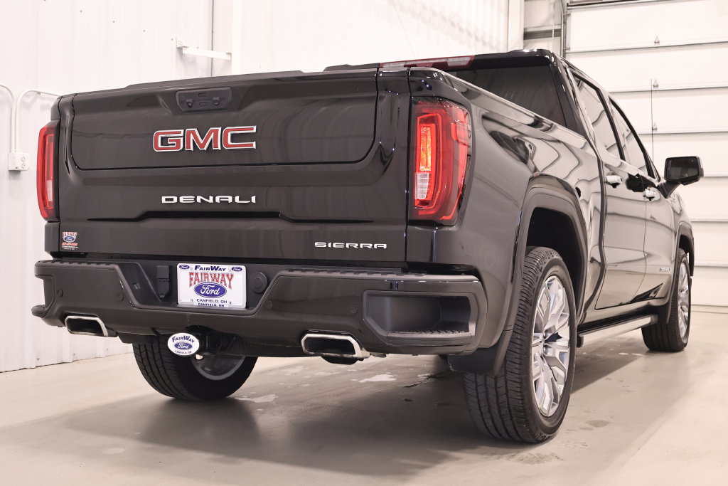 Used 2024 GMC Sierra 1500 Denali w/ Denali Reserve Package AWD/4WD image 7