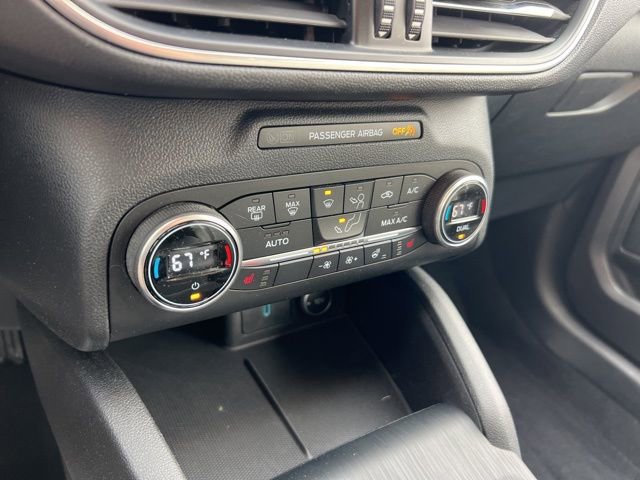 Certified 2020 Ford Escape Titanium image 16