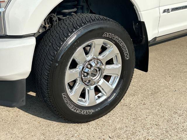 Certified 2022 Ford F350 Platinum AWD/4WD image 11
