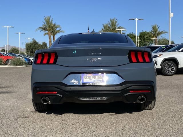 Certified 2024 Ford Mustang Coupe RWD image 5