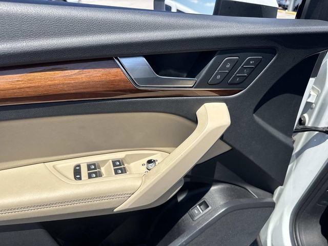 Used 2021 Audi Q5 2.0T Premium Plus w/ Premium Plus Package AWD/4WD image 20