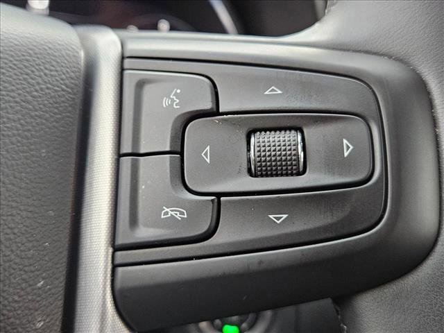 Used 2024 GMC Yukon XL SLT RWD image 25