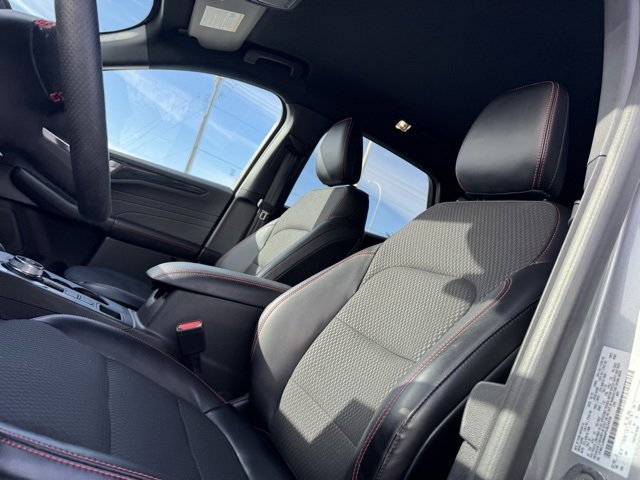 Certified 2023 Ford Escape ST-Line w/ Tech Pack #1 image 14