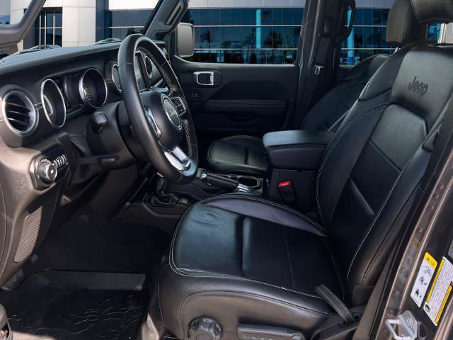Used 2019 Jeep Wrangler Unlimited Sahara w/ Quick Order Package 24M Moab AWD/4WD image 10