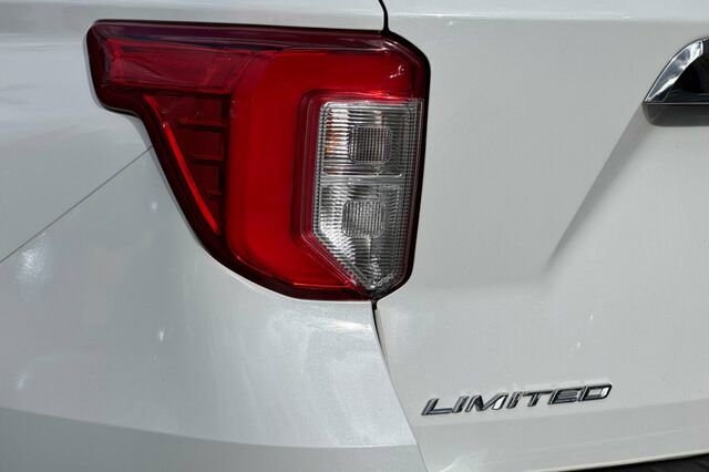 Certified 2021 Ford Explorer Limited w/ Equipment Group 301A AWD/4WD image 29