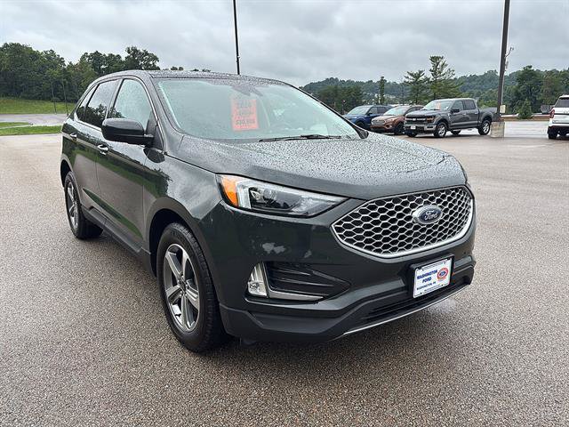 Certified 2024 Ford Edge SEL w/ Convenience Package AWD/4WD image 6