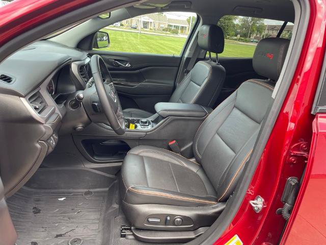 Used 2023 GMC Acadia AT4 w/ Preferred Package AWD/4WD image 8