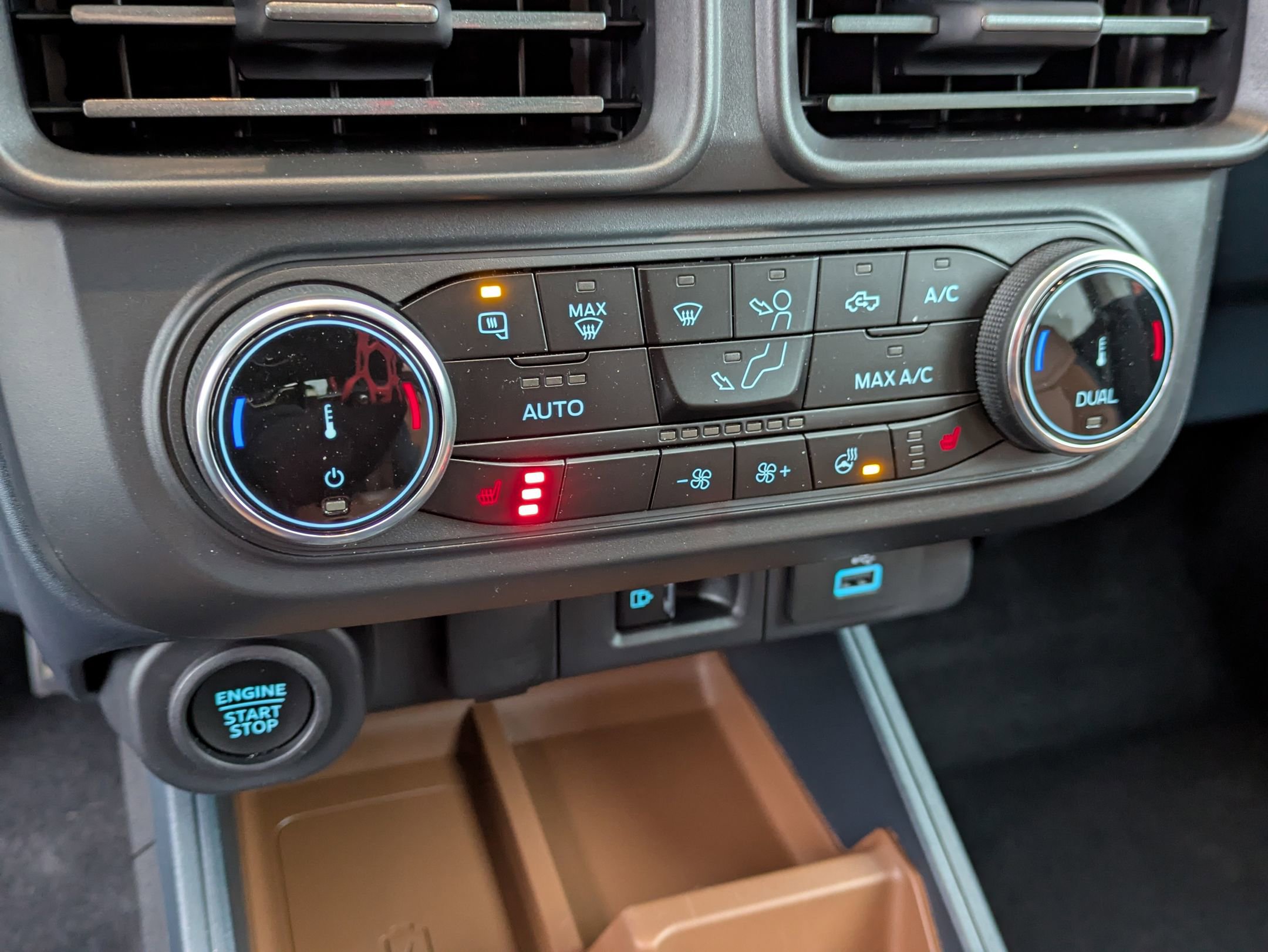 Certified 2023 Ford Maverick Lariat w/ Lariat Luxury Package image 25