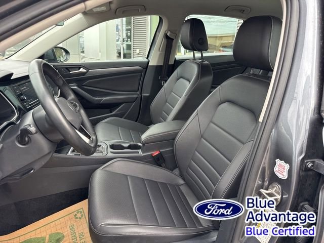 Used 2024 Volkswagen Jetta SE image 17