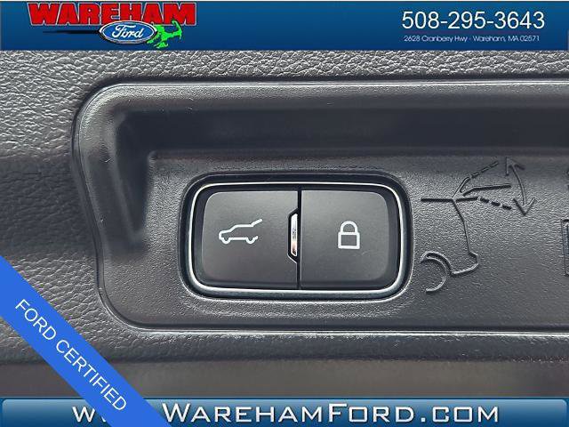 Certified 2022 Ford Explorer XLT w/ Equipment Group 202A AWD/4WD image 17