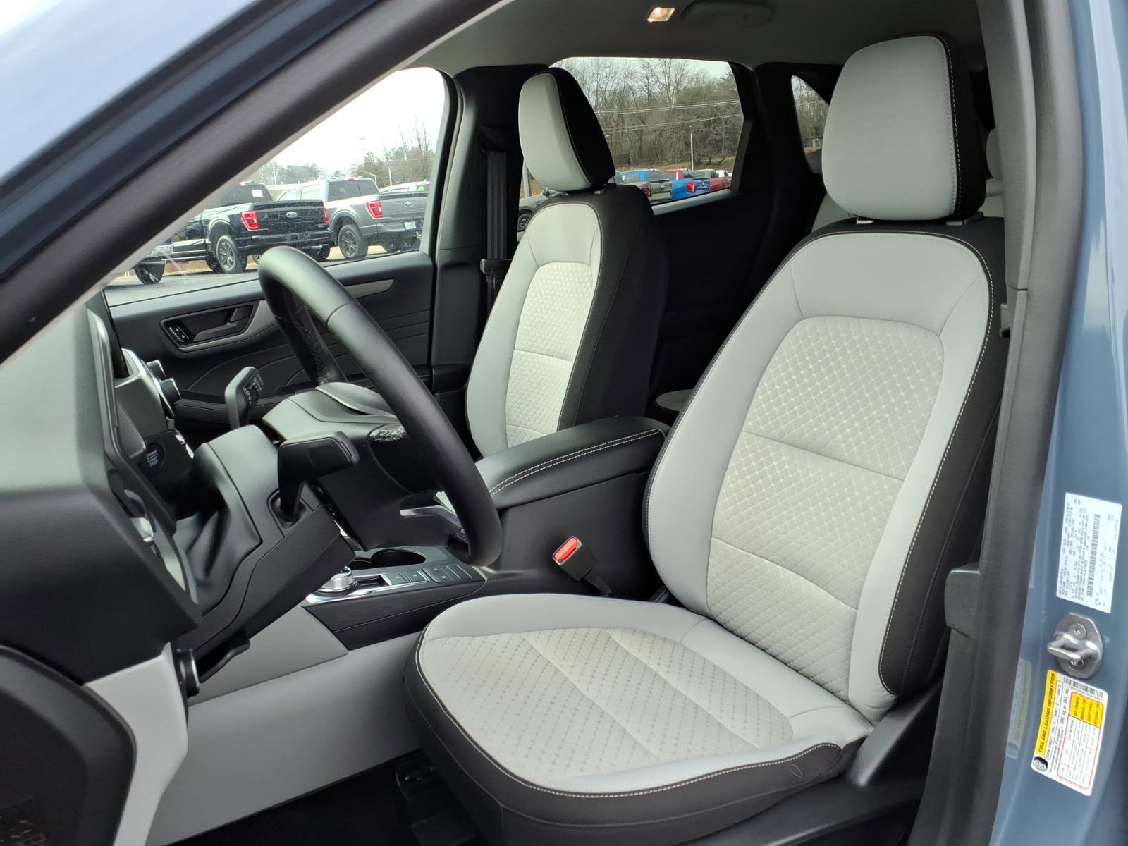 Certified 2024 Ford Escape Active image 11