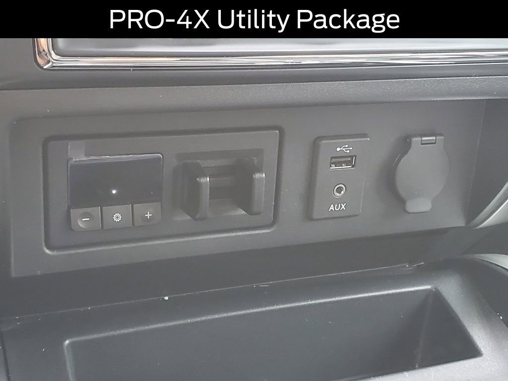 Used 2018 Nissan Titan PRO-4X w/ Pro-4x Utility Package image 25