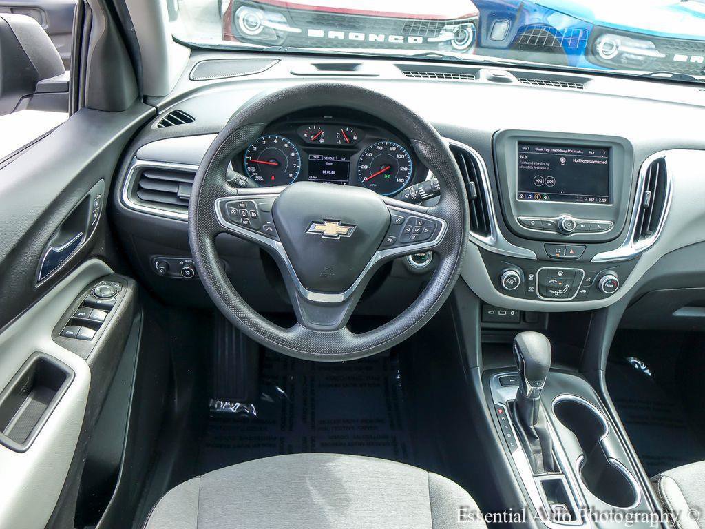 Used 2022 Chevrolet Equinox LS AWD/4WD image 12