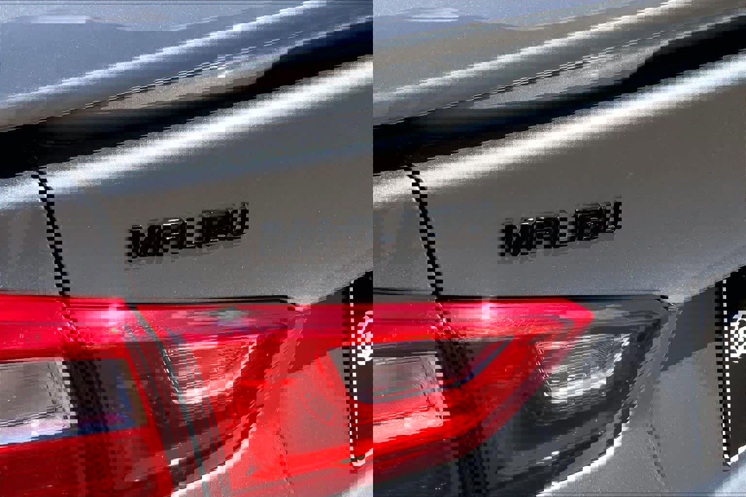 Used 2024 Chevrolet Malibu RS image 31